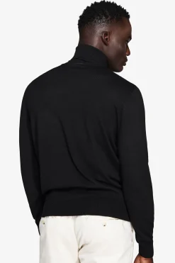 Black basic turtleneck