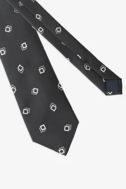 Black diamond pattern tie