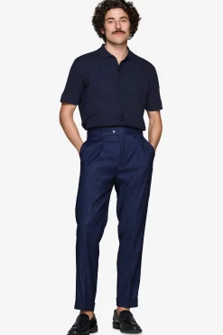 Blue brick-stitch knit shirt