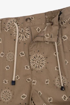 Cashmere pattern drawstring Bermuda shorts