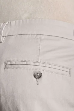 Chalk chino pants