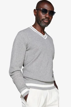 DNJ Gray V-neck sweater