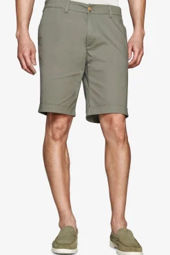 Green cotton basic chino bermuda shorts