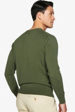 Green crewneck sweater