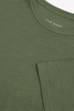 Green crewneck t-shirt with green pocket