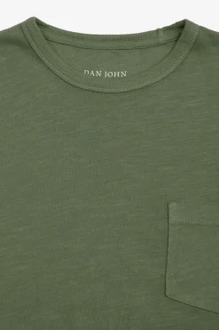 Green crewneck t-shirt with green pocket
