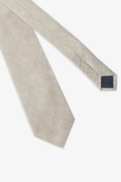 Green diagonal pattern tie