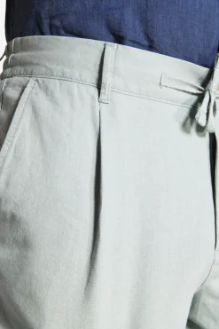 Green linen blend Bermuda shorts