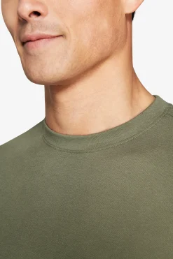 Green textured t-shirt