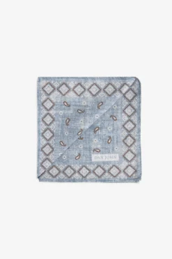 Light blue cashmere pattern pocket square