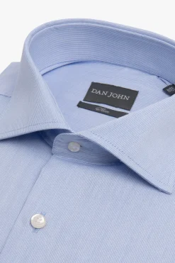 Light blue slim piquet cufflink shirt