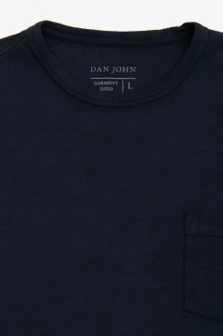 Navy crewneck t-shirt with chest pocket