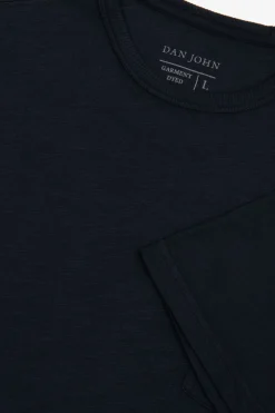 Navy crewneck t-shirt with chest pocket