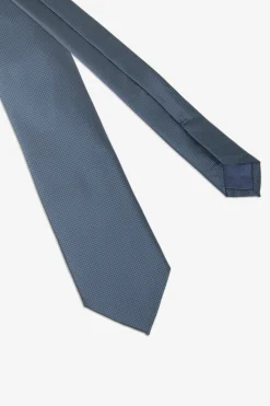 Navy diamond tie