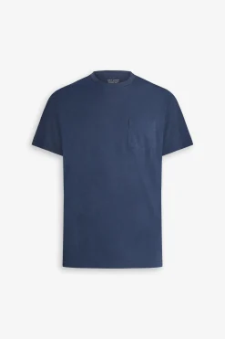 Royal blue t-shirt with pocket