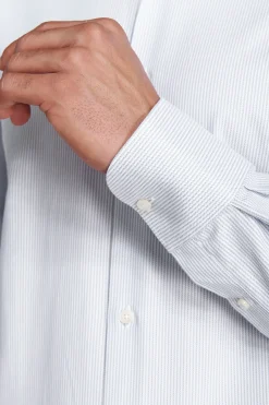Structured thin striped shirt