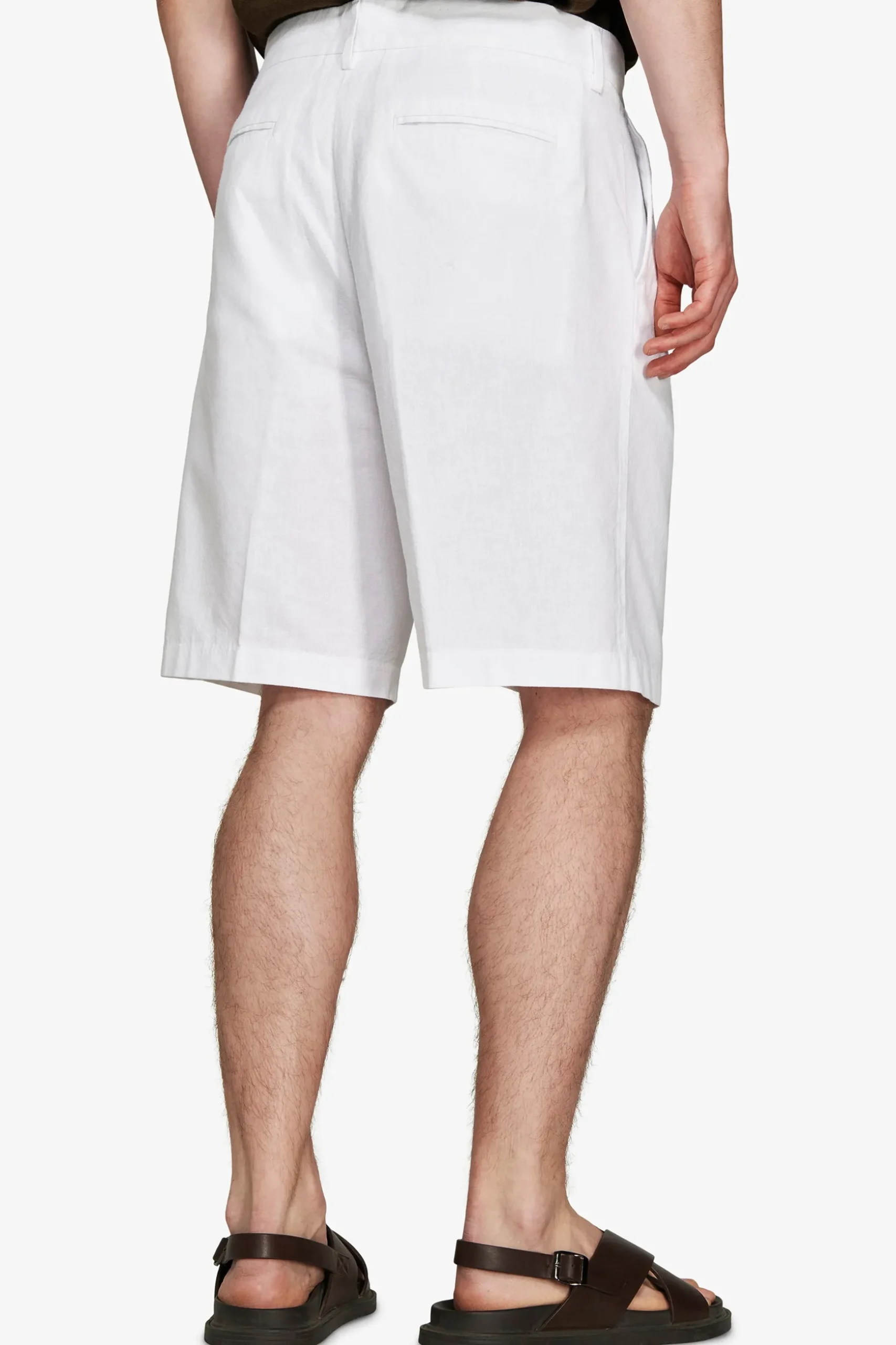 VOLUME White linen blend bermuda shorts