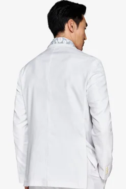 White double-breasted relaxed blazer