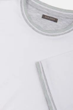 White jersey t-shirt