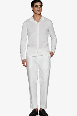White knit shirt